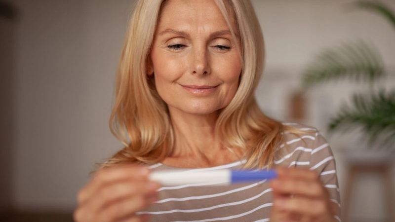 can a woman get pregnant after menopause